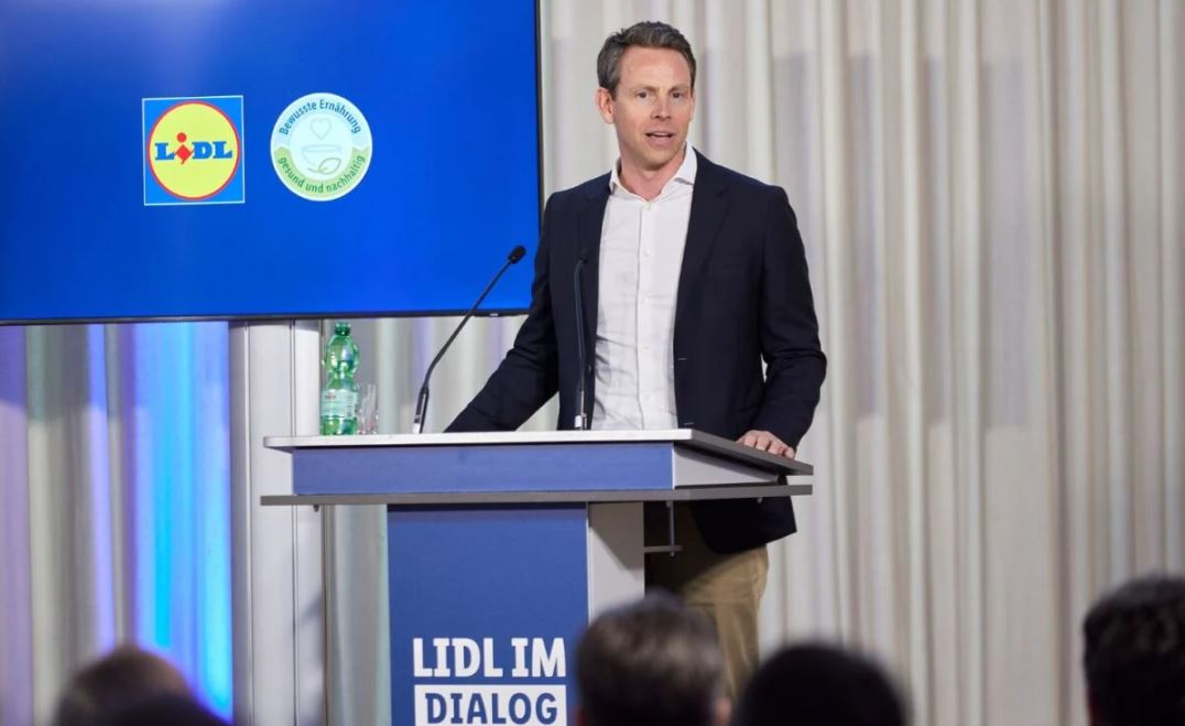 Jan Bock, a Lidl Németország beszerzési igazgatója a fehérjeátállási eseményen