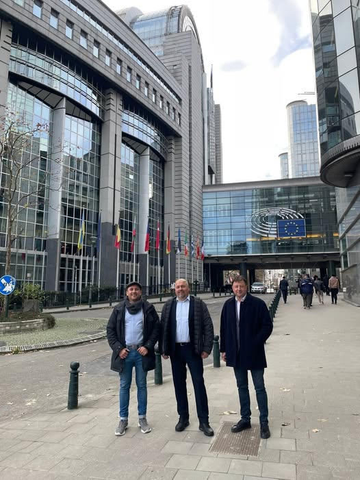 A NÉGYOSZ és a Magyar Szója és Fehérjenövény Egyesület (MSZFE) közös delegációja Brüsszelben